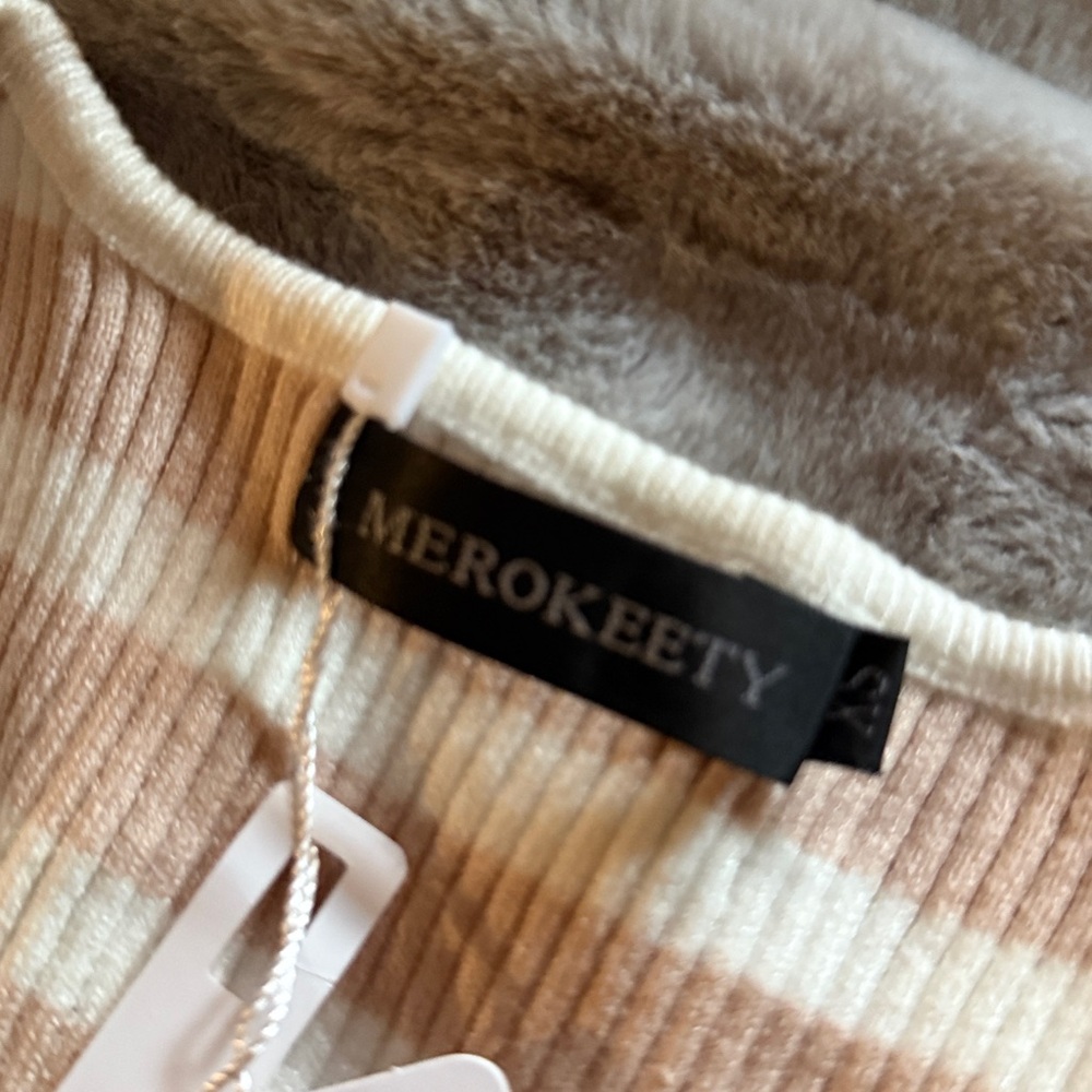 NWT Striped Ribbed Tank Top - Picture 4 of 6